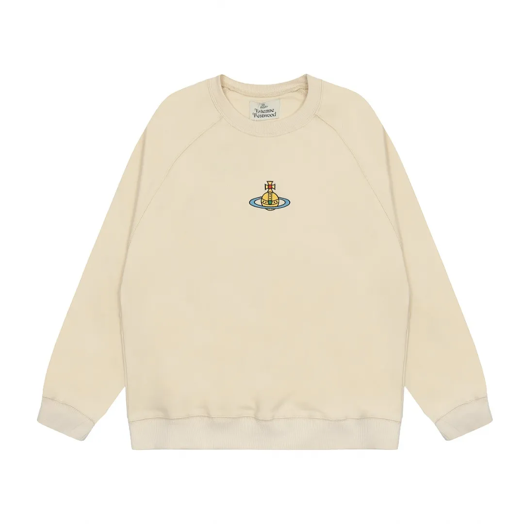 VIVI70# "Exclusive hot style" vivienne west wood West Queen Vivienne Saturn classic winning round neck sweatshirt 2024 top hot style No need to say more, directly open the details YB mold opening Correct overlock neckline details ⚠️The authentic product is the overlock threaded collar without a collar strip. Our family only makes the right version. We are careful to make sure that the first release of the Queen Mother on the whole network is correct. The full range of correct accessories and every detail is completely restored. Straight up to full Size: XS-L
